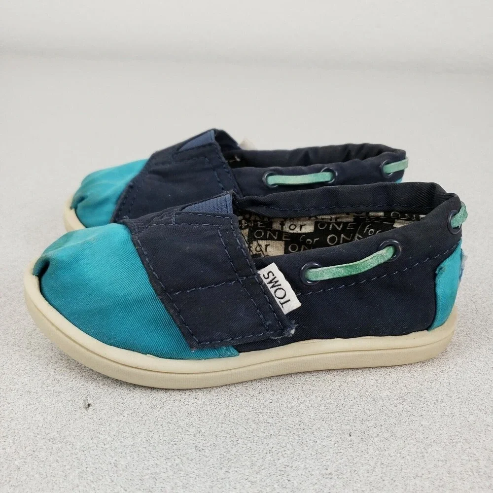 Toms Boys Blue Round Toe Low Top Strap Comfort Casual Slip‎ On Shoes Size 7